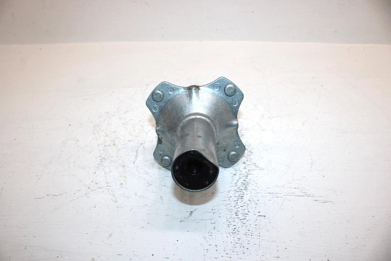1985 Honda Atc 110a All Terrain Oem Front Wheel Hub 44610-943-010 AH58