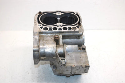 2005 Polaris Sportsman 800 Oem Crankcase 2202864 AP146