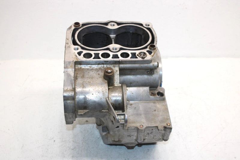 2005 Polaris Sportsman 800 Oem Crankcase 2202864 AP146