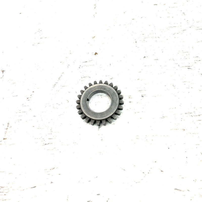 87-89 Suzuki Quadrunner 300 LT300E 2x4 OEM Oil Pump Gear 16321-24500 AS36