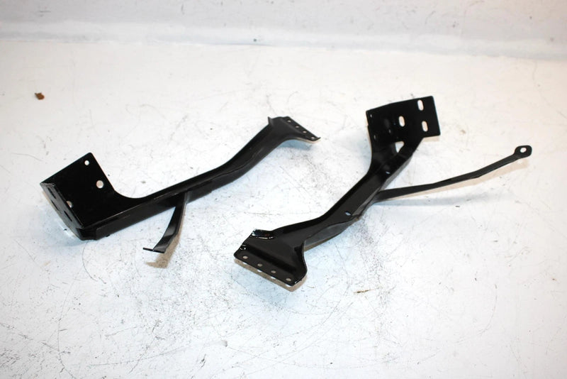 98 Polaris Indy 500 Oem Bumper Support Set 1012327-067 1012328-067 SP47