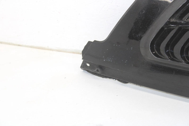 99 Polaris Trail Oem Right Side Panel 2610008-177 SP190