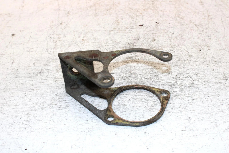 1995 Yamaha Vmax 600 Le Oem Front Upper Right Motor Mount 8AB-21416-01-00 SY21