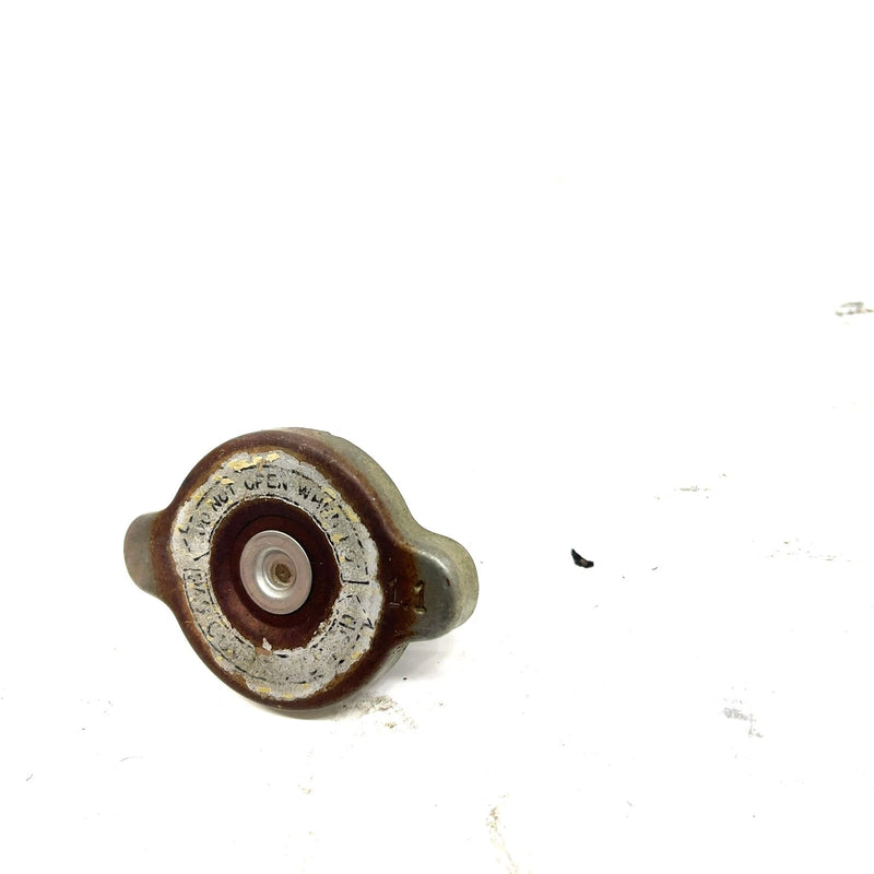 null Bombardier Quest 500 OEM Radiator Cap 709200207 AB14