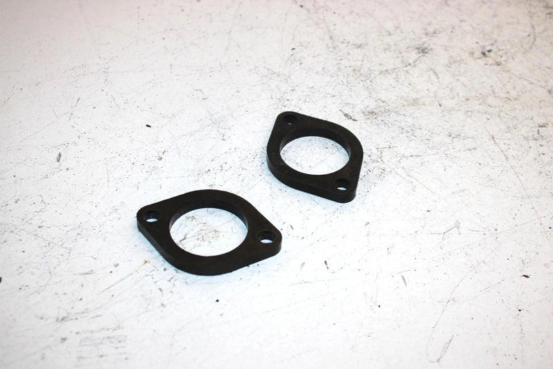 85 Polaris Ss Oem Insulator Pair 3083176 SP142