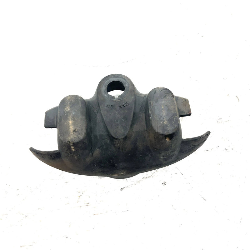 04 Yamaha Bruin 350 YFM350FA 4x4 OEM Handlebar Cover 5ND-F6124-01-00 AY63