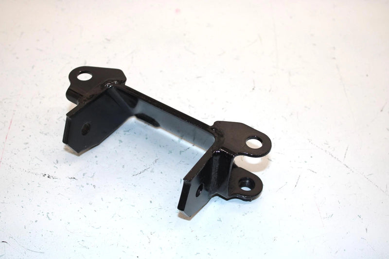 86 Suzuki Lt185 Model F Oem Right Suspension Bracket 51210-24401 AS1