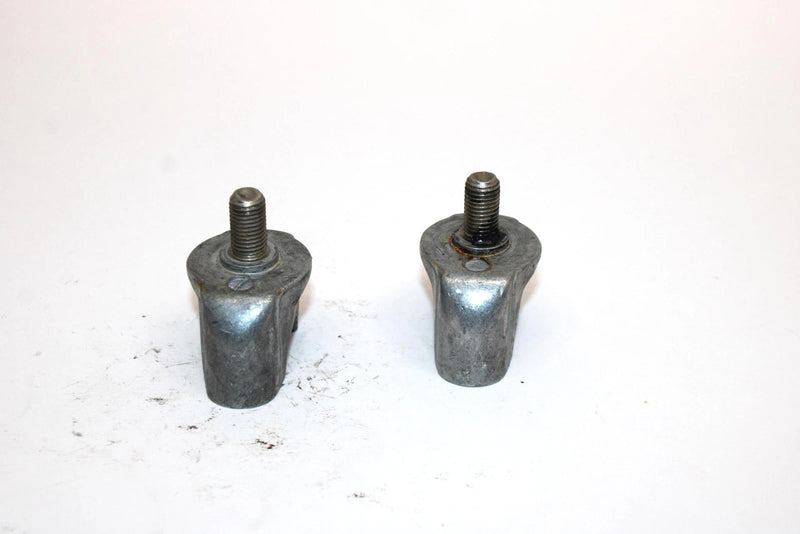 09 Honda Trx 500 Fpea Foreman Oem Lower Handlebar Mount Pair 53130-HB3-770 Q1020