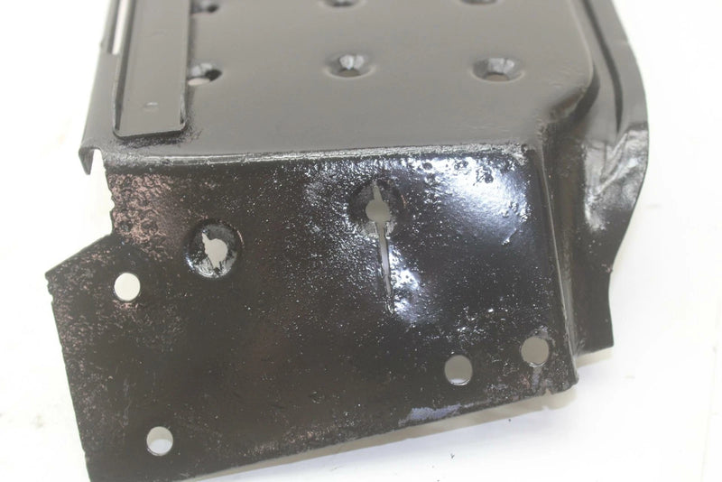 89 Yamaha Inviter OEM Footwell Bracket Pair 86W-21910-00-00 SY56