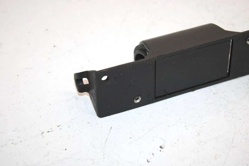 00 Yamaha Sx500r Oem Plug Holder 8CR-77378-00-00 SY0