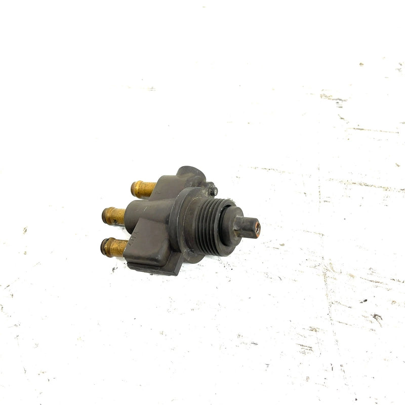 00-01 Yamaha WaveRunner GP1200 OEM Fuel Petcock 66V-24500-01-00 JY28