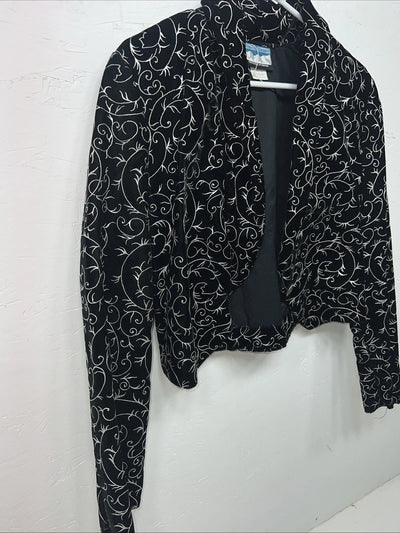 New Women’s Black Cheyenne Outfitters Short Show Jacket Small WW-2