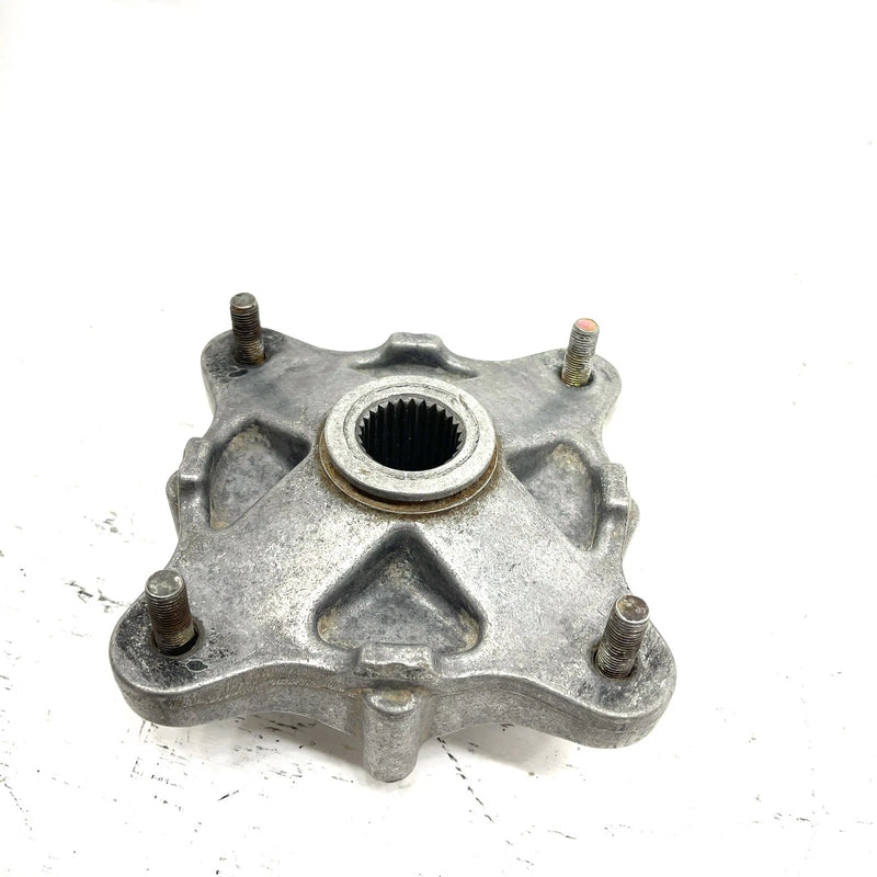 05 Polaris Sportsman 800 EFI OEM Rear Wheel Hub 5134311 AP188