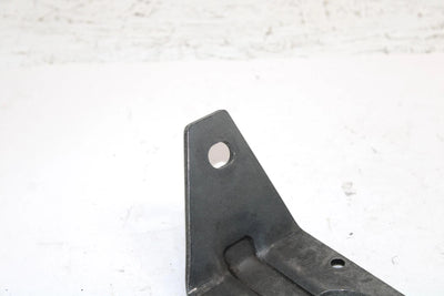 1988 Yamaha Bravo Oem Engine Mount Plate 8R4-21411-00-00 SY72