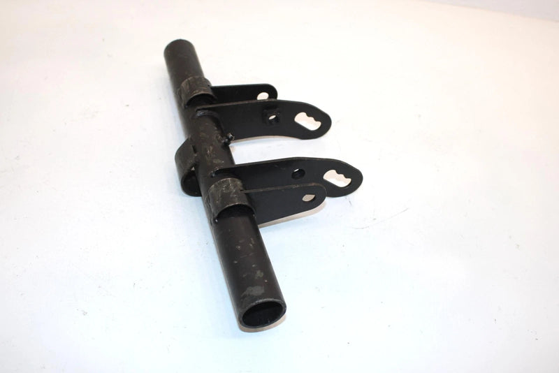 97 Yamaha Venture 600 Vt600a Oem Bracket 2 8CR-47416-00-00 SY35