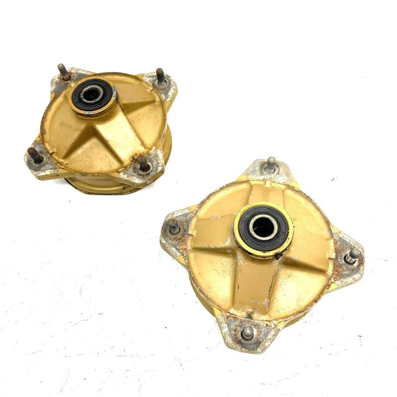 86-88 Yamaha Moto 4 OEM Front Wheel Hub Pair 52H-25111-00-4R AY66