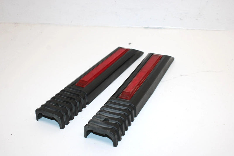 1995 Polaris Xlt Oem Bumper Cap Pair W/Reflectors 5430930-070 SP71