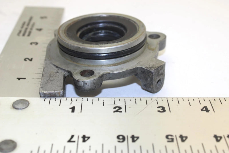 1978 Kawasaki Jet Ski 440 Oem Bearing Cover 14025-3008 JK3