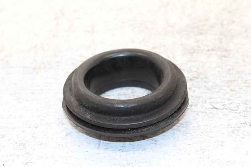 1996 Yamaha Vmax 600 Oem Air Cleaner Joint W/Clamp 8AB-14453-00-00 SY29
