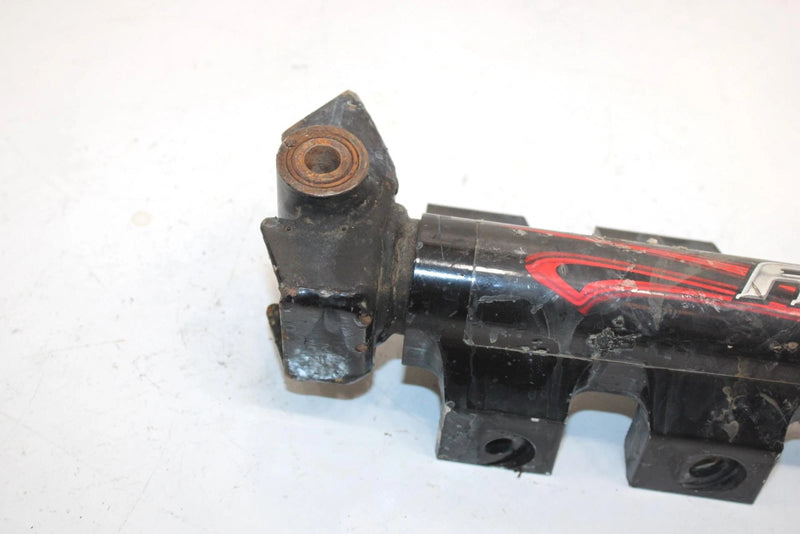 05 Arctic Cat T660 Turbo Touring Oem Left Steering Knuckle 0703-649 SAS6