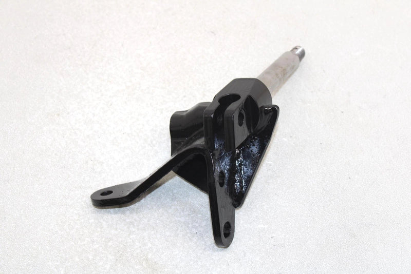 86 Polaris Trail Boss  Oem Right Front Steering Spindle 1821024 AP138