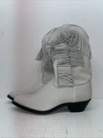 New Women’s White Capezio Cowboy Boots. L 697 8.5 8 1/2 M. 15-21