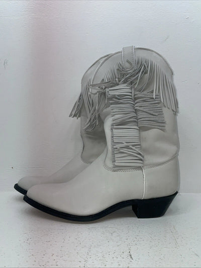 New Women’s White Capezio Cowboy Boots. L 697 8.5 8 1/2 M. 15-21