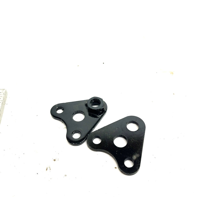 05 Kawasaki Brute Force 650 4x4 OEM Upper Engine Mount Brackets 32190-0046 AK34