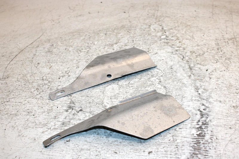 2001 Polaris 800 Le Oem Hood Guide Set 5244888 5244889 SP22