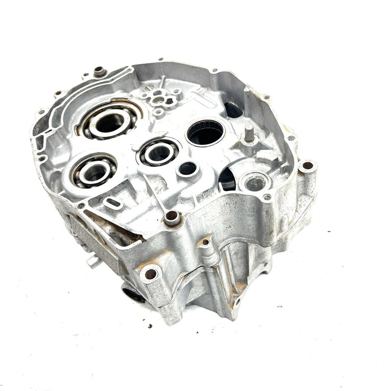 1988 Yamaha Moto 4 YFM200DX OEM Crankcase 1NU-15100-00-00 AY68