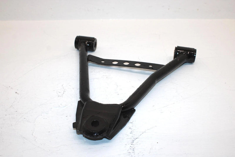 2007 Yamaha  Grizzly 350 2wd Oem Front Lower Right A Arm 5ND-F358A-01-00 AY28