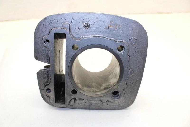1988 Yamaha  Big Bear 350 Oem Cylinder 1UY-11310-03-00 B364