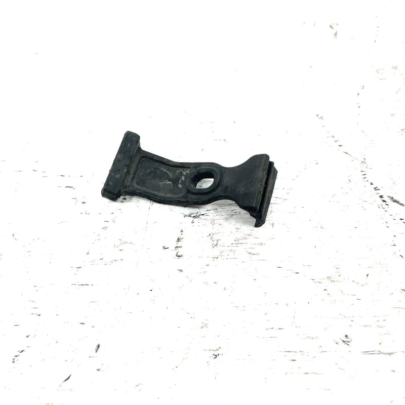 09-13 Honda Big Red 700 MUV700 OEM Hood Latch Pair 80214-HM5-850 XH0