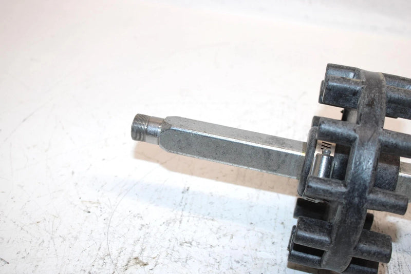 88 Yamaha Excel Iii Oem Drive Cog Axle 8W7-W4751-00-00 SY12