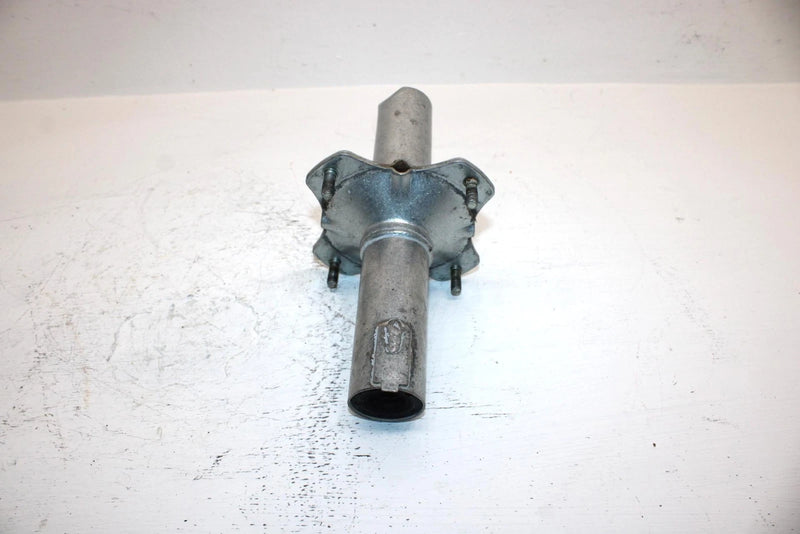 1985 Honda Atc 110a All Terrain Oem Front Wheel Hub 44610-943-010 AH58