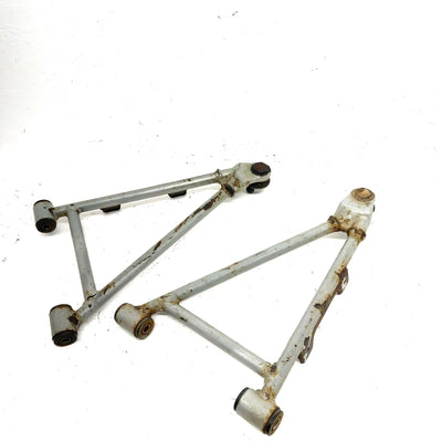 07 Arctic Cat 700 4x4 Automatic EFI OEM Front Lower A Arm Set 0503-381 AA33