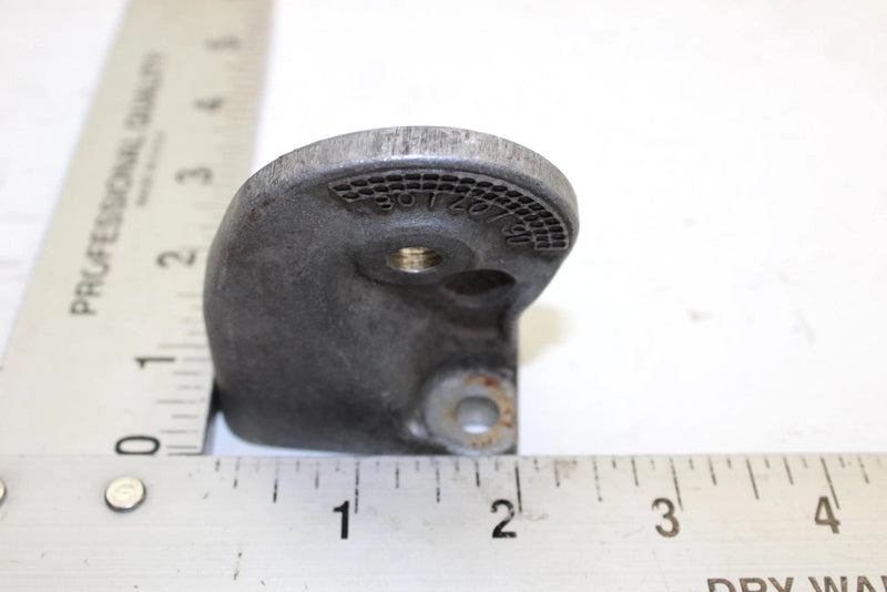 2009 Ski-doo Mxz 800r Oem Rear PTO Engine Support 512060478 SS117