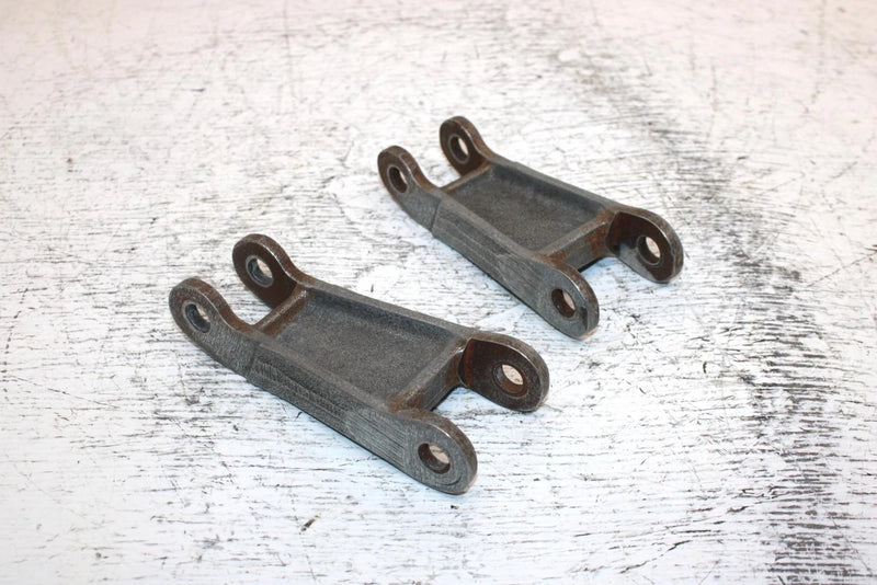 1997 Yamaha Venture Tr Oem Front Upper Shock Mount Pair 8L0-2382E-01-00 SY15
