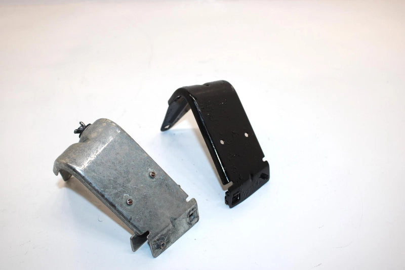 98 Polaris Indy 440 Oem Side Panel Bracket Set 5240995 5240994-067 Q5588