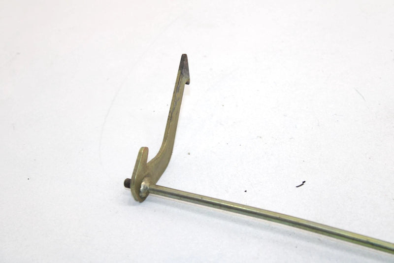 03 Arctic Cat 500 Fis Automatic  Oem Seat Latch 0506-796 AA19