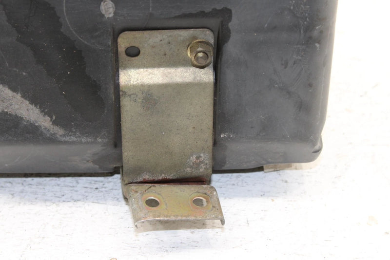 1989 Yamaha Phazer Oem Airbox 8V0-14440-01-00 SY13