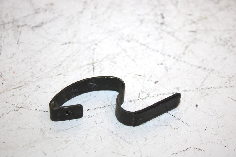 05 Yamaha Rx1 Oem Luggage Box Clip 8FA-2814E-00-00 SY89