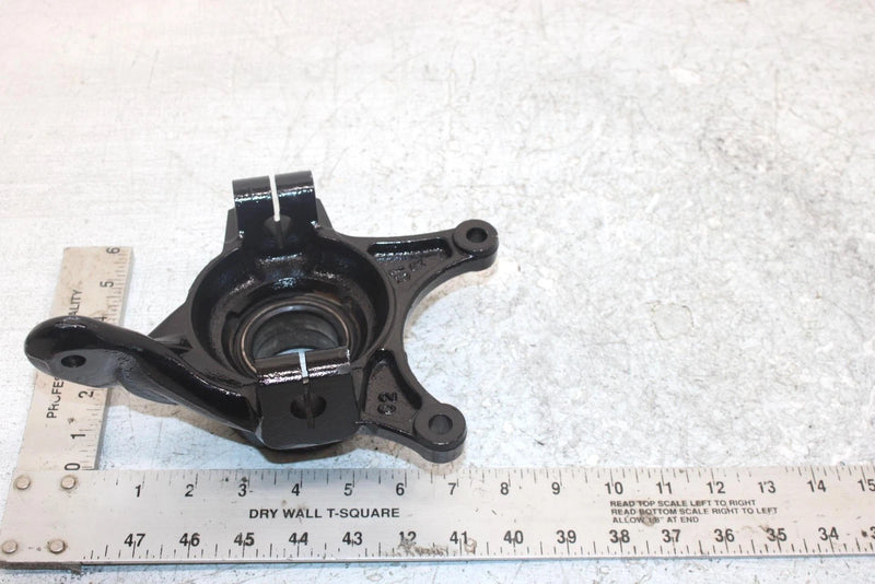 2015 Polaris Ranger 570 Eps Oem Front Right Steering Knuckle 5139977 XP5.2