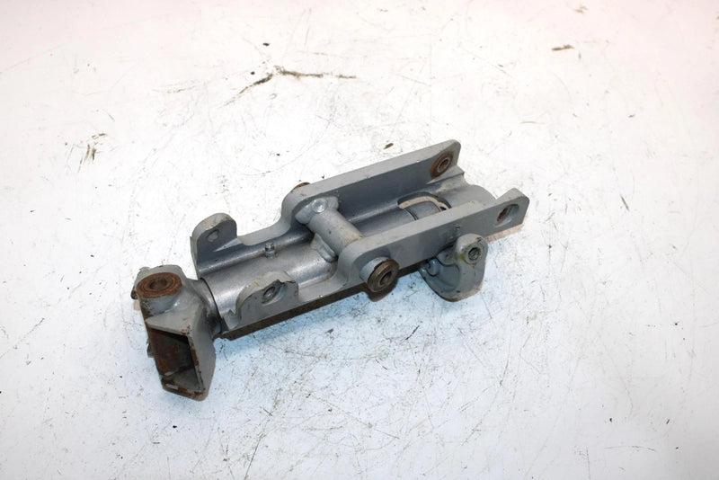 04 Arctic Cat Firecat 500 Sno Pro 1  Oem Right Steering Knuckle 1703-370 SAS10