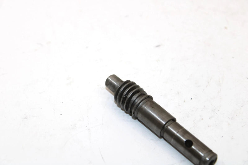 1988 Yamaha Bravo Oem Oil Pump Worm Shaft 8R4-13175-00-00 SY72