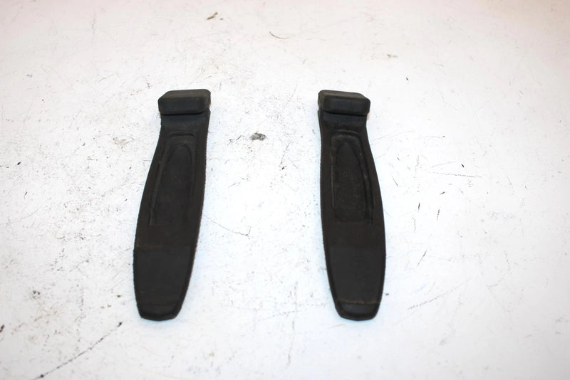 06 Polaris Fusion 600 Ho Oem Hood Strap Pair 5412606 Q1632