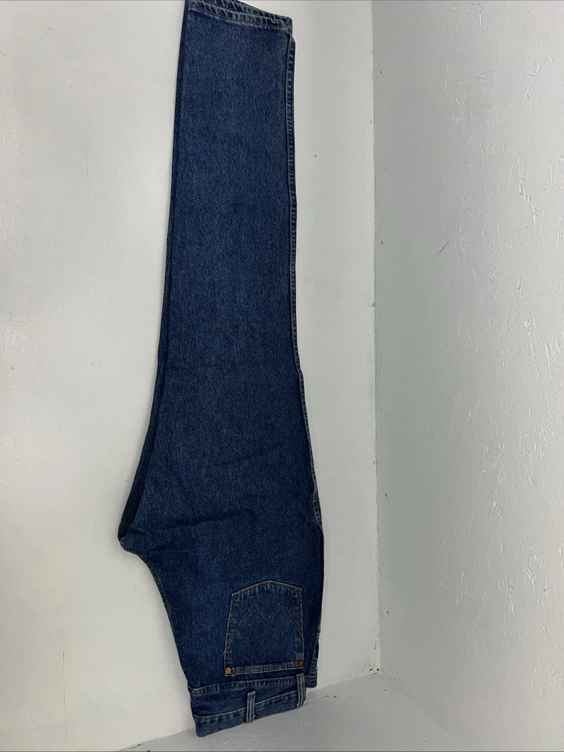 New Men’s Cowboy Cut Wrangler Classic Fit Long Rise Denim Jeans. 17/18x34 K-11