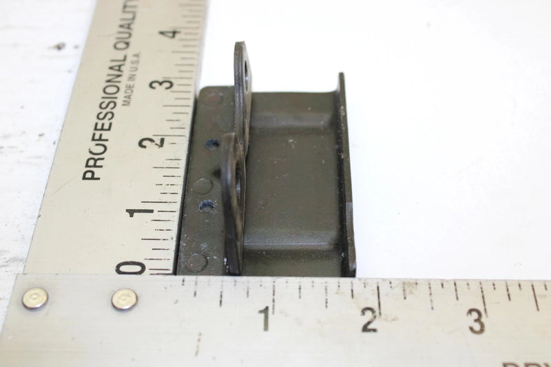 2002 Yamaha Sx Viper Oem Left Rail Bracket 8DF-47463-01-00 Q2618