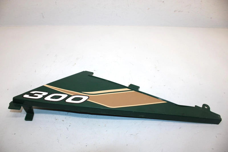 95 Polaris 300 4x4 Oem Right Side Panel 5430971-195 AP39