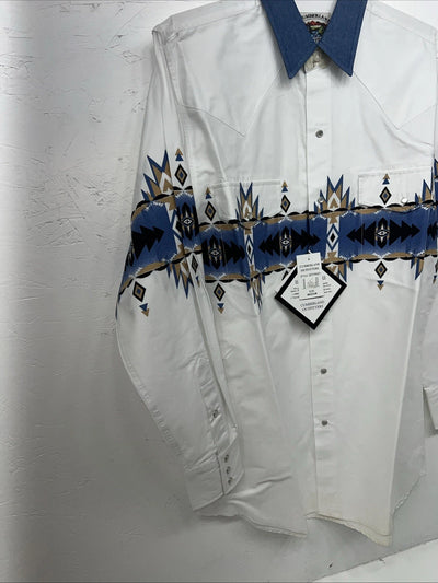New Men’s White Cumberland Outfitters Pearl Snap Long Sleeve Shirt. Medium I-35